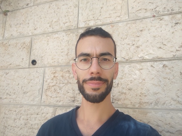 ניב אטיאס